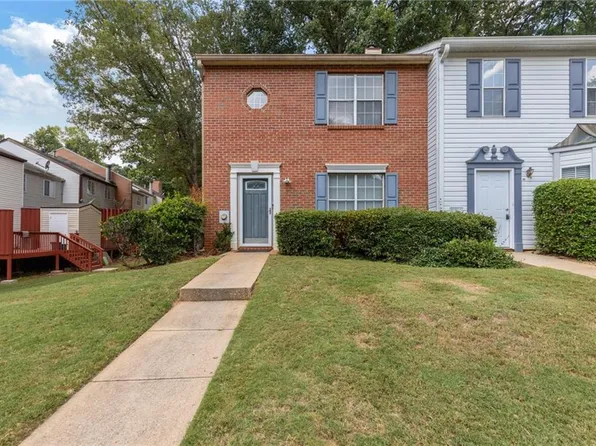 6467 Wedgeview Dr, Tucker, GA 30084