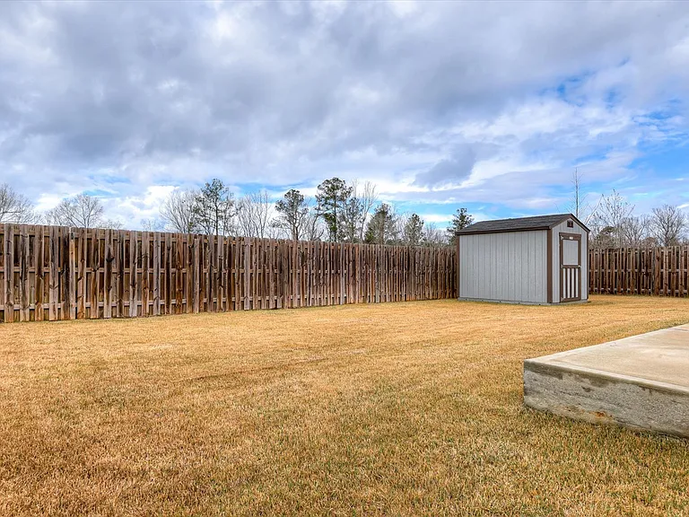 1030 Swan Ct — Photo 11
