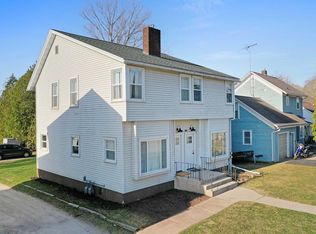 1333 Rhode Island St, Sturgeon Bay, WI 54235