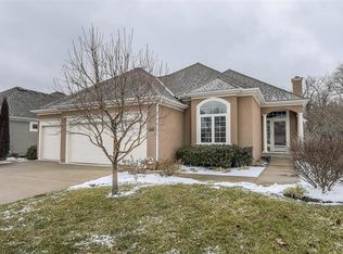 11755 S Carriage Rd, Olathe, KS 66062