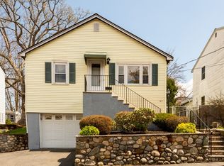 67 Andrews St, Medford, MA 02155