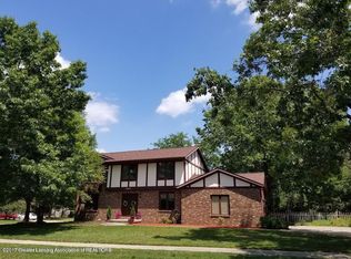 4092 Wharf Dr, Okemos, MI 48864
