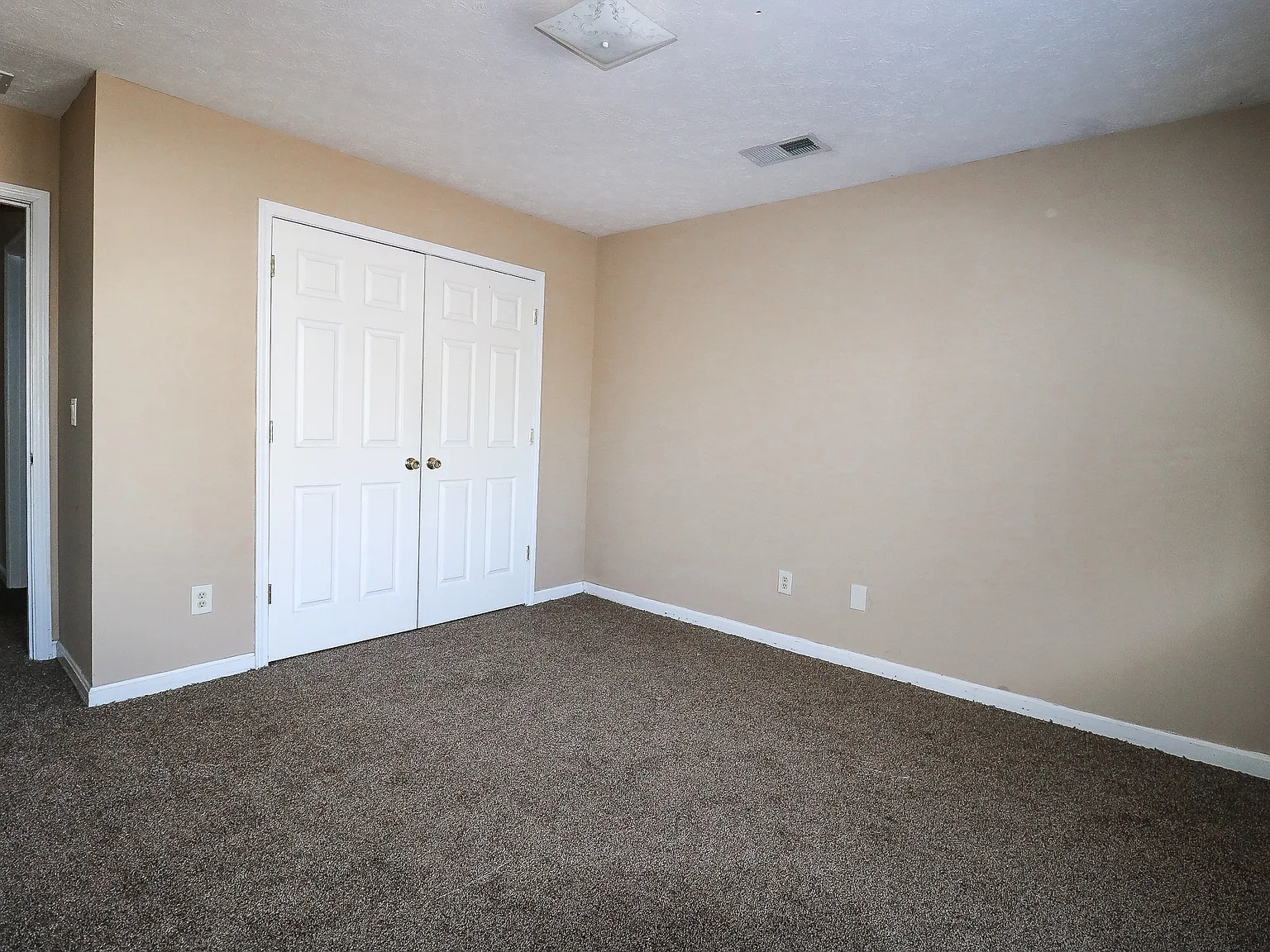 Blackiston Park Place Apartments — Photo 3