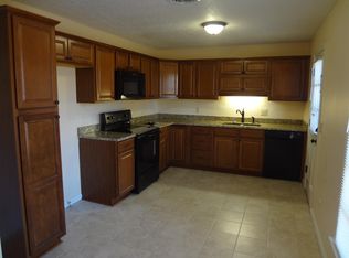 719 Kitty Ln, Florence, SC 29501