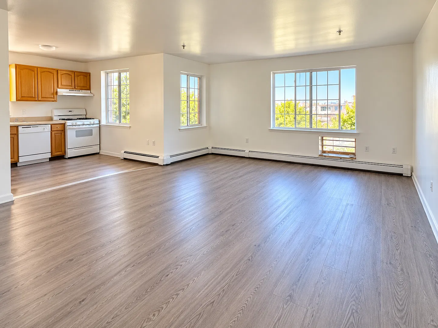 2 bed, 925 sqft, $2,500 — Photo 2