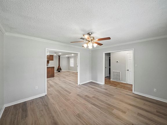 5th image of 592 Florida Park