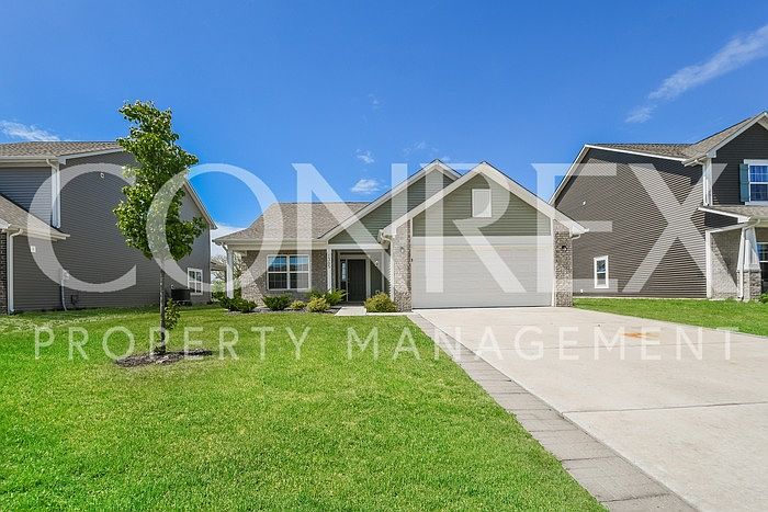 1st image of 1365 W Crystal Dr