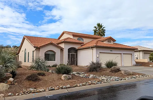 38448 S Lake Crest Dr Photo 1