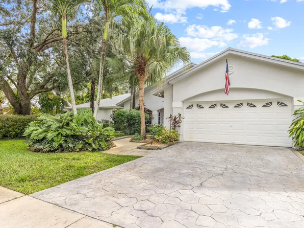 311 NW 202nd Terrace, Pembroke Pines, FL 33029