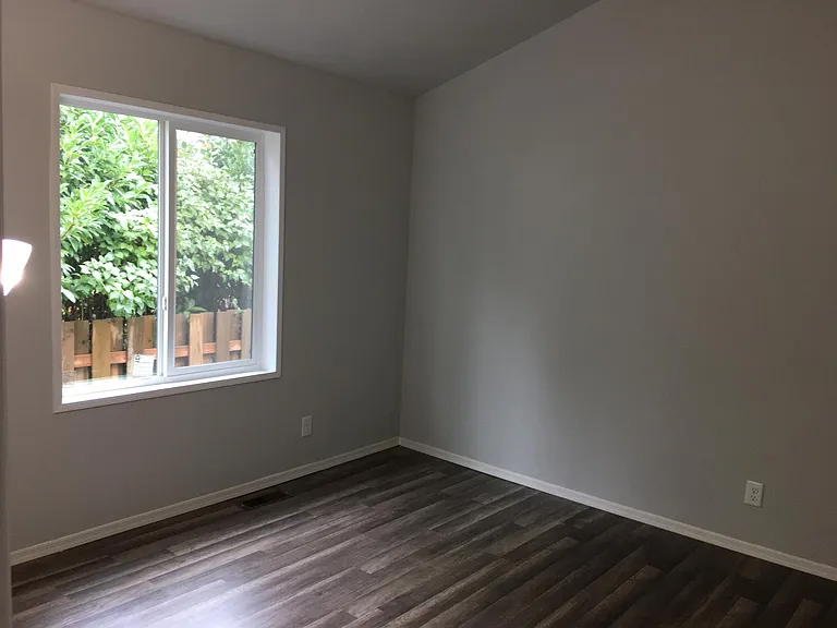 7462 SE 70th Ave #B — Photo 8