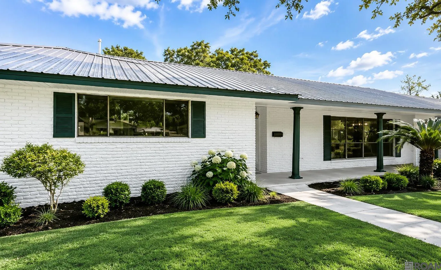 5 bed, 2995 sqft, $1,000 — Photo 4