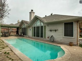 4425 Forsyth Ln, Grand Prairie, TX 75052