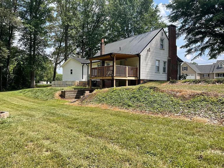 2317 Old Stage Rd — Photo 19