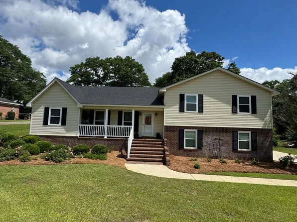 1604 Burbank St, Dothan, AL 36303