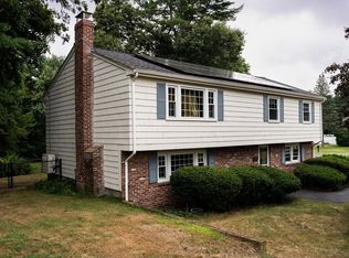 7 Adams St, Foxboro, MA 02035