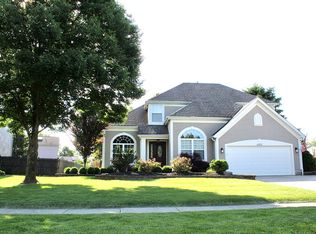 6252 Buckeye Pkwy, Grove City, OH