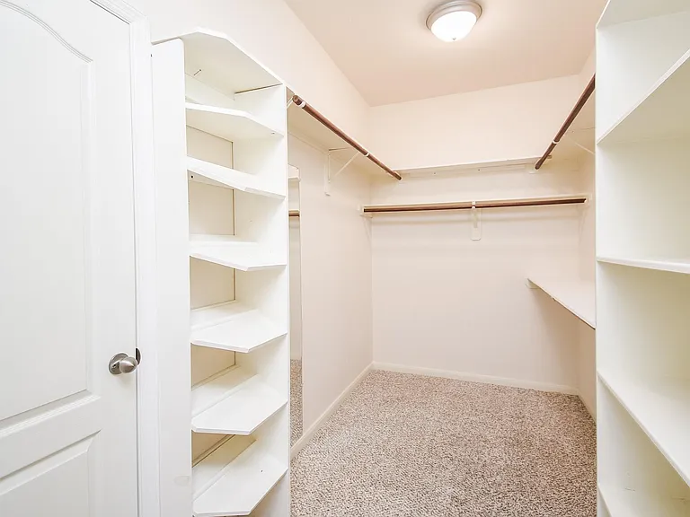 6203 Ledger Ln — Photo 25