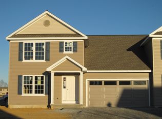 5124 Field View Dr, Mount Joy, PA 17552