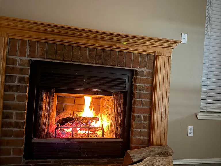 2406 Linda Ct — Photo 6