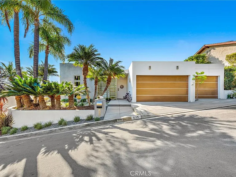 535 Dunnegan Dr — Photo 1