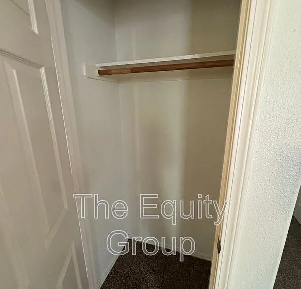 1915 Bella Oaks Dr — Photo 6