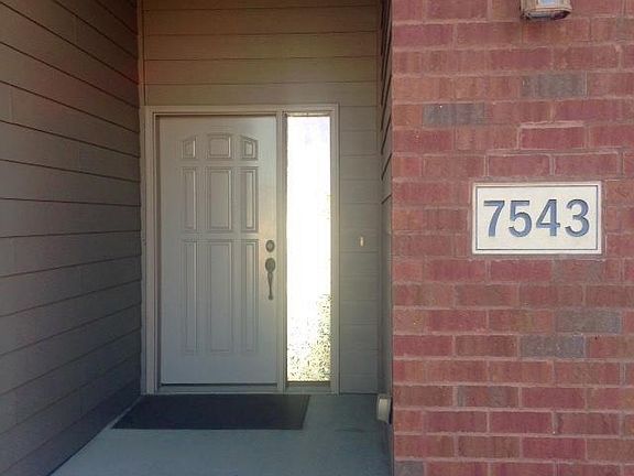 2nd image of 7543 S Grand Arbor Pl