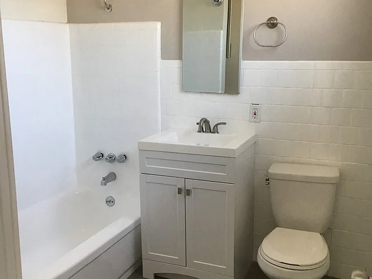 141 E Wakefield Ave — Photo 11