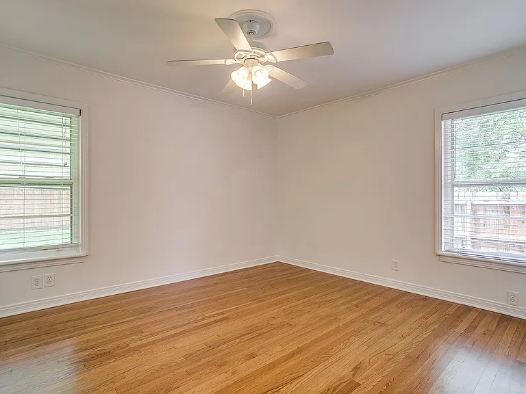 2812 Ryan Place Dr — Photo 16
