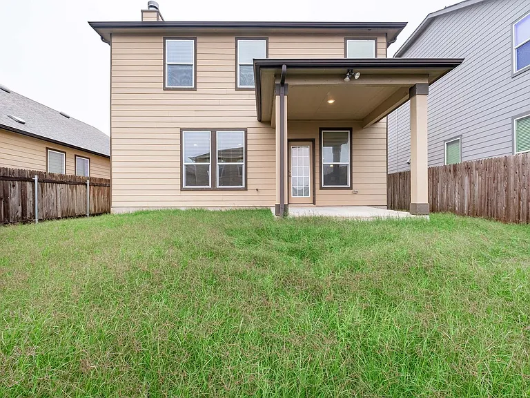 907 Solitude Dr — Photo 27