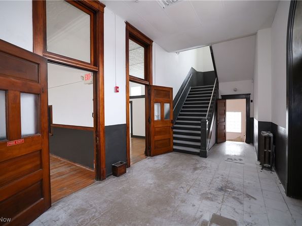 1548 Reid Ave, Lorain, OH 44052