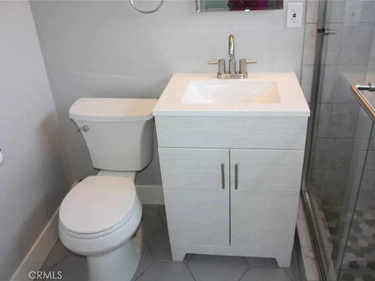 3035 Kathleen St — Photo 35