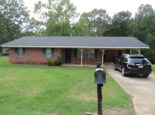 105 S Central Dr, Booneville, MS 38829