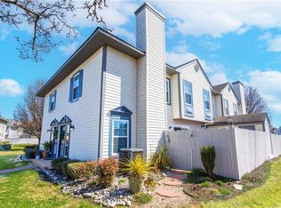 201 Henwick Ct, Chesapeake, VA 23320