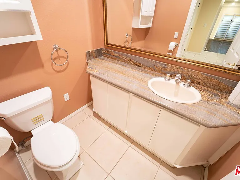 12011 Goshen Ave #202 — Photo 15
