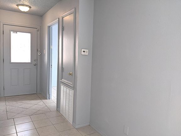 2nd image of 10343 Shelburne Dr