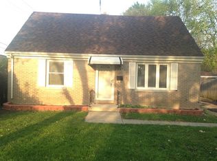 1427 N Hillside Ave, Berkeley, IL 60163