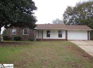 408 Staunton Bridge Rd, Greenville, SC 29611