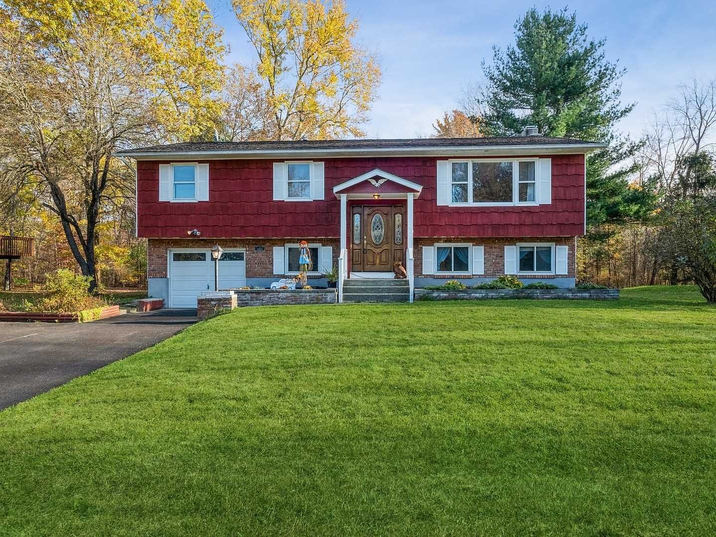 13 Reggie Dr, Wappingers Falls, NY 12590 Zillow