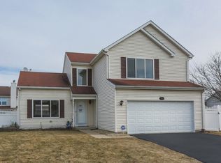 380 Pheasant Chase Dr, Bolingbrook, IL 60490