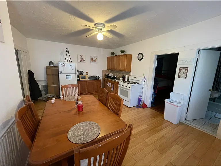 43 Brooks Ave #1 — Photo 7