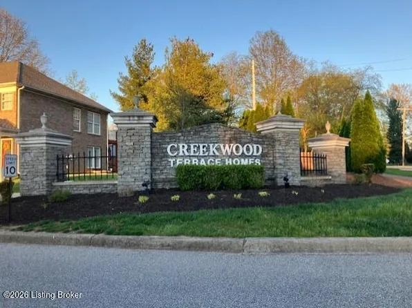 6010 Wooded Creek Dr Unit 102, Louisville, KY 40291