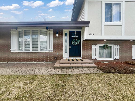 3rd image of 5505 W Shore Dr