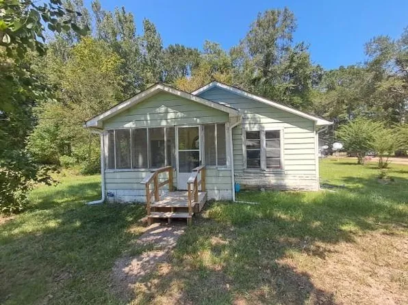 407 Williams Dr, Waynesboro, MS 39367