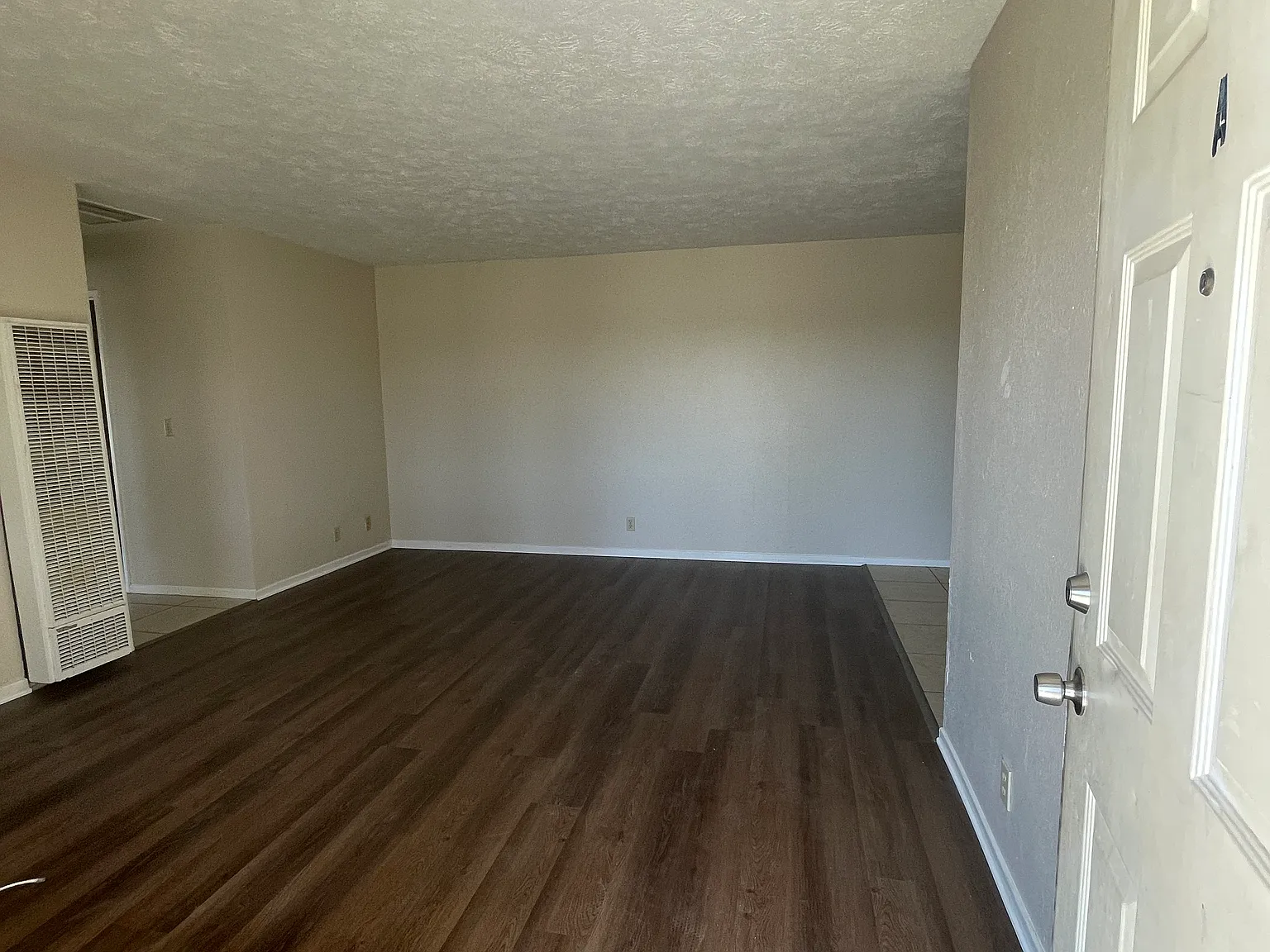 2 bed, 880 sqft, $1,350 — Photo 4
