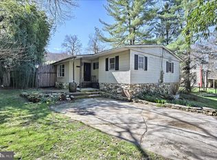 10 E Locust St, Mount Holly Springs, PA