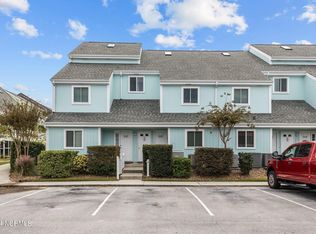 9201 Coast Guard Rd #G102, Emerald Isle, NC 28594