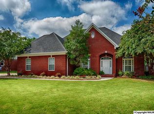 3205 Sweetbriar Rd SW, Decatur, AL 35603