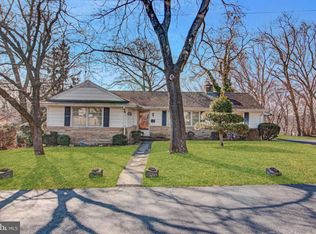 7 Mount Ave, Hamilton, NJ 08620