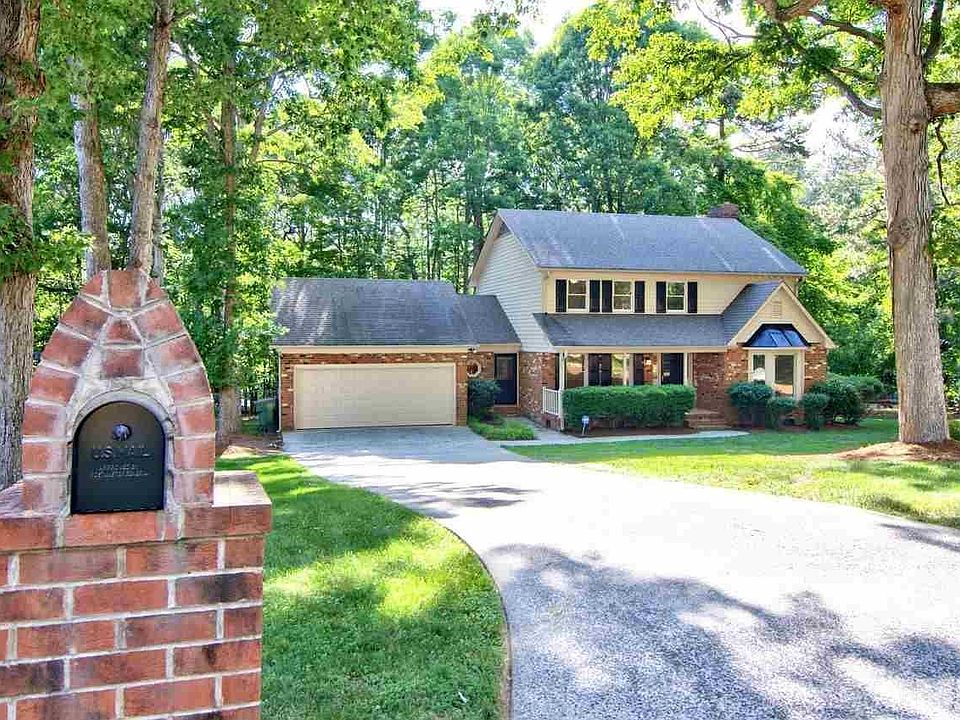 1st image of 613 Clarion Dr