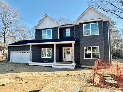 142 Crestwood Drive, Shirley, NY, 11967